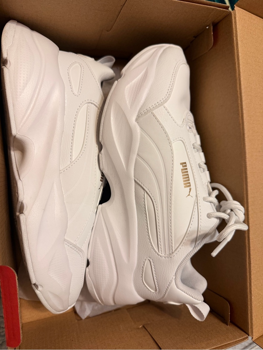 Puma White Sneaker with Lavender Accents